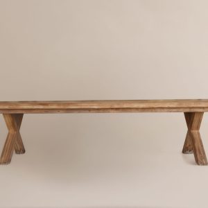 The Heritage Farm Table